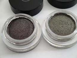 Chanel Illusion d’Ombre Long-Wearing Eyeshadow