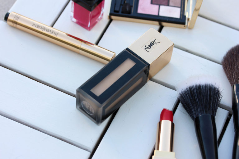 YSL Fusion Ink Foundation