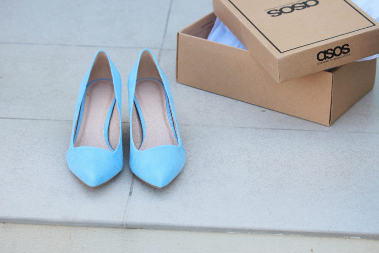 Blue shoes and other news